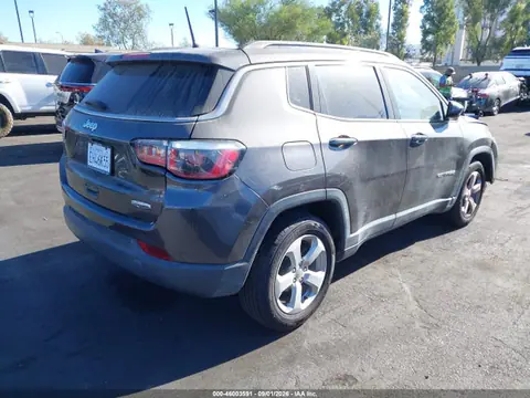 2018 Jeep Compass Latitude VIN 3C4NJCBB4JT411635 фото 4