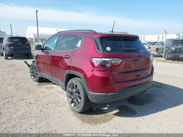 3C4NJDBB2MT576853 — 2021 Jeep Compass Latitude, фото 3 с аукциона IAAI 14.10.2026, Передняя часть