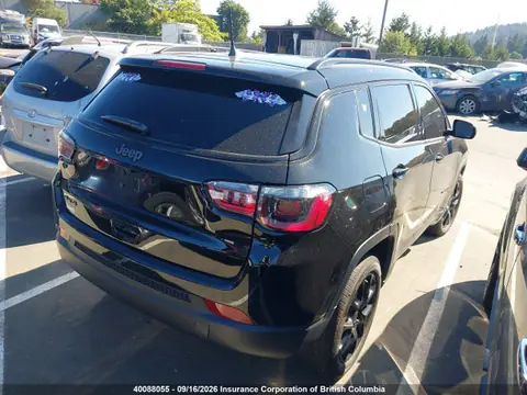 2026 Jeep Compass Latitude VIN 3C4NJDBNXTT202483 фото 4