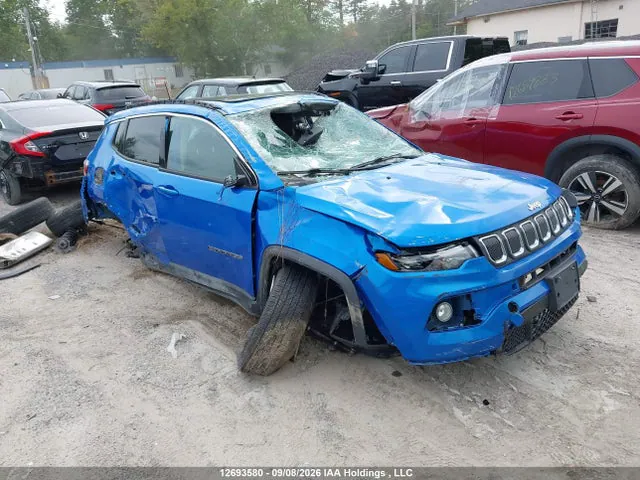 2022 Jeep Compass North VIN 3C4NJDBB5NT168171 фото 1