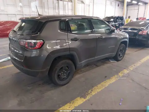 2019 Jeep Compass Sport 4x4 VIN 3C4NJDAB8KT850653 фото 4