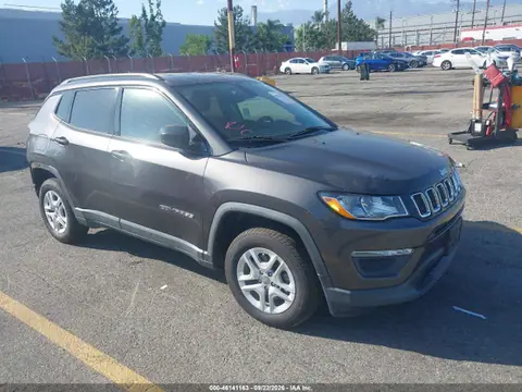 3C4NJCAB2JT254883 — 2018 Jeep Compass Sport FWD, Задняя часть (Rear), фото до ремонта