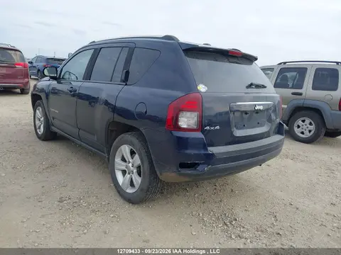 2014 Jeep Compass Sport VIN 1C4NJDABXED725552 фото 3