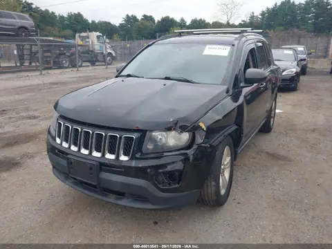 2015 Jeep Compass Sport VIN 1C4NJDBB7FD437813 фото 2