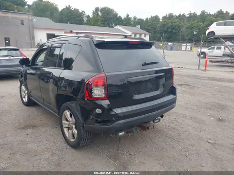 2015 Jeep Compass Sport VIN 1C4NJDBB7FD437813 фото 3