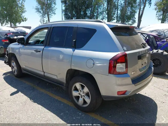 1C4NJCBB3GD785071 — 2016 Jeep Compass Sport, фото 3 с аукциона IAAI 13.10.2026, Передняя часть
