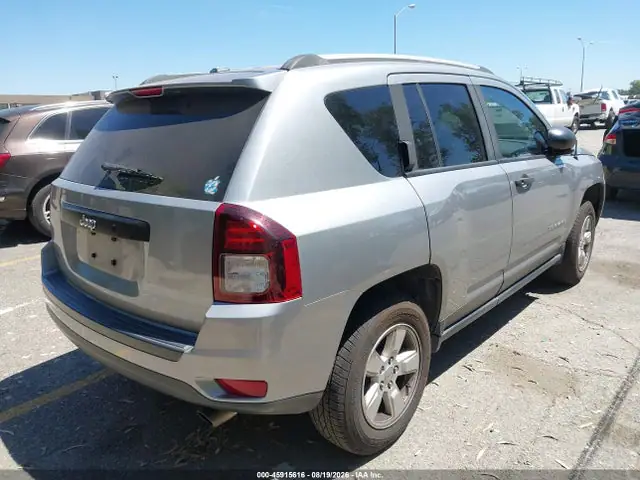1C4NJCBB3GD785071 — 2016 Jeep Compass Sport, фото 4 с аукциона IAAI 13.10.2026, Передняя часть