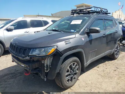 2019 Jeep Compass Trailhawk 4x4 VIN 3C4NJDDB8KT721811 фото 2
