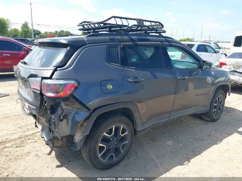 2019 Jeep Compass Trailhawk 4x4 VIN 3C4NJDDB8KT721811 фото 4