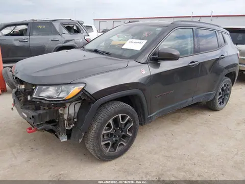 2019 Jeep Compass Trailhawk 4x4 VIN 3C4NJDDB3KT759964 фото 2