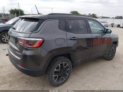 2019 Jeep Compass Trailhawk 4x4 VIN 3C4NJDDB3KT759964 фото 4