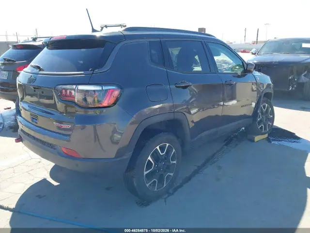 3C4NJDDB6MT571782 — 2021 Jeep Compass Trailhawk 4X4, фото 4 с аукциона IAAI 14.10.2026, Естественный износ