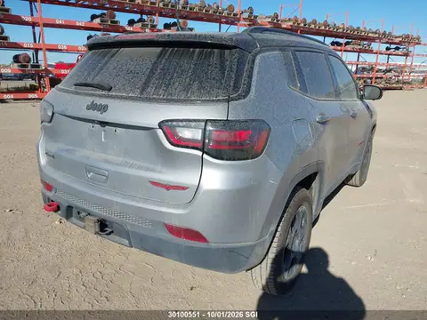2023 Jeep Compass Trailhawk VIN 3C4NJDDN0PT506845 фото 4