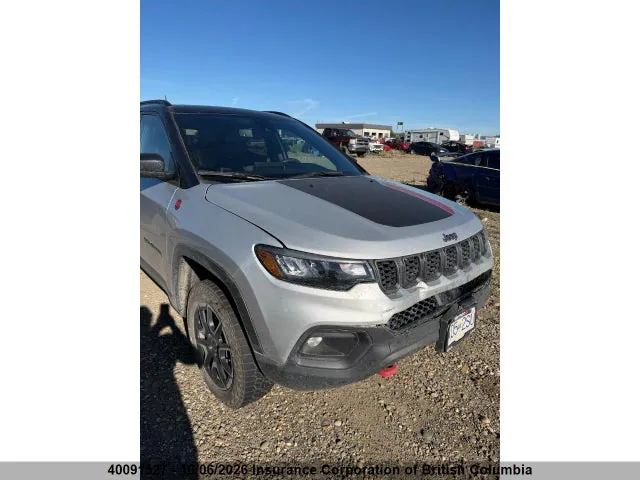 2024 Jeep Compass Trailhawk VIN 3C4NJDDN5RT123308 фото 1