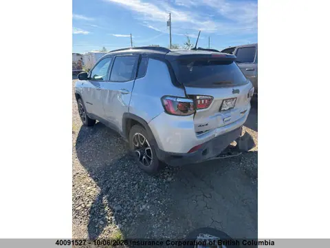 2024 Jeep Compass Trailhawk VIN 3C4NJDDN5RT123308 фото 3