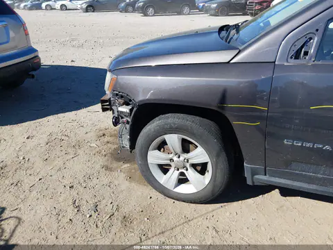 2014 Jeep Compass Latitude VIN 1C4NJDEB3ED761044 фото 7