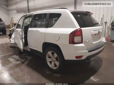 2015 Jeep Compass Latitude VIN 1C4NJDEB9FD365122 фото 3