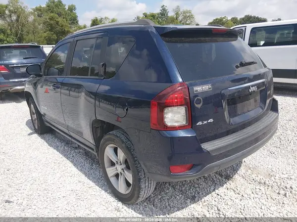 1C4NJDBB5GD779200 — 2016 Jeep Compass, фото 3 с аукциона IAAI, Правый бок