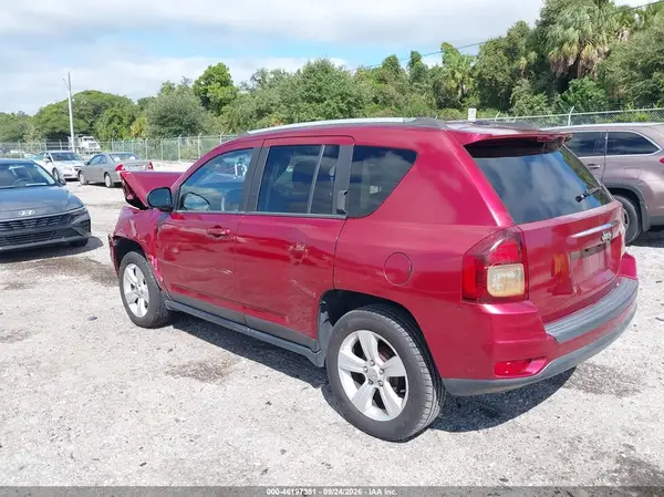 1C4NJCBA0GD560680 — 2016 Jeep Compass, фото 3 с аукциона IAAI, Передняя часть