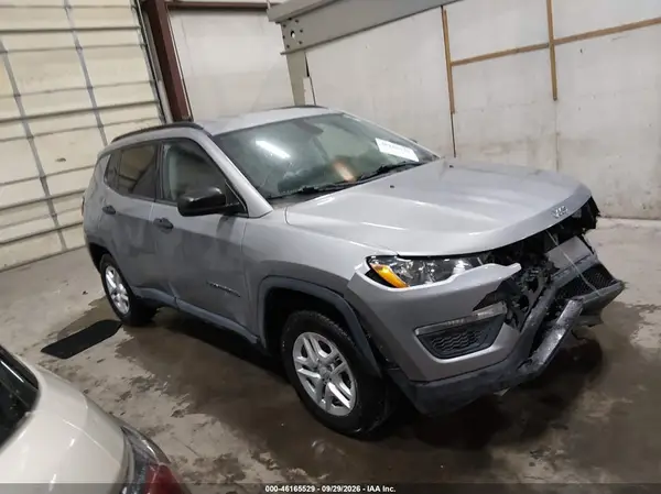 3C4NJCAB8HT669328 — 2017 Jeep Compass, Передняя часть (Front End), фото до ремонта
