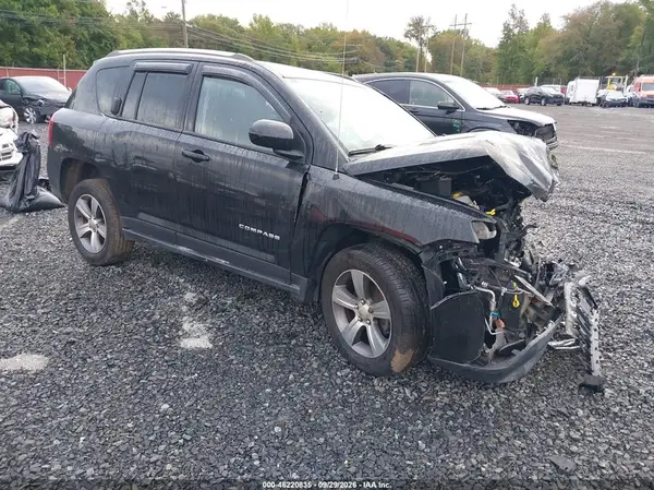 1C4NJDEB4HD100384 — 2017 Jeep Compass, Передняя часть (Front End), фото до ремонта