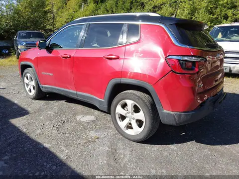 2018 Jeep Compass Latitude 4x4 VIN 3C4NJDBB6JT154662 фото 3