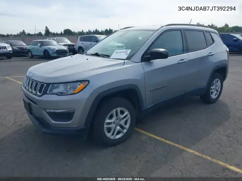 2018 Jeep Compass Sport 4X4 VIN 3C4NJDAB7JT392294 фото 3