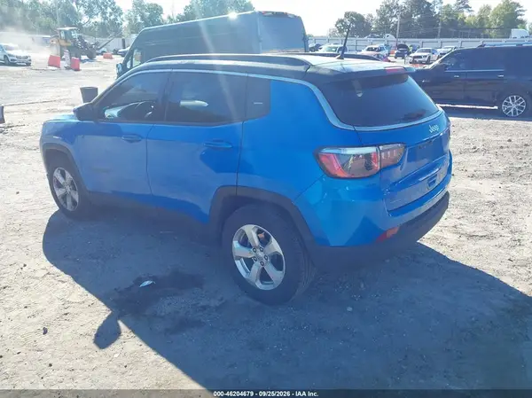 3C4NJCBB5JT227661 — 2018 Jeep Compass, фото 3 с аукциона IAAI, Коробка передач