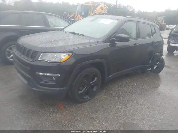 3C4NJDBB4JT298713 — 2018 Jeep Compass, фото 2 с аукциона IAAI, Подвеска