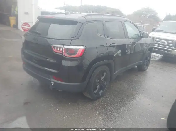 3C4NJDBB4JT298713 — 2018 Jeep Compass, фото 4 с аукциона IAAI, Подвеска