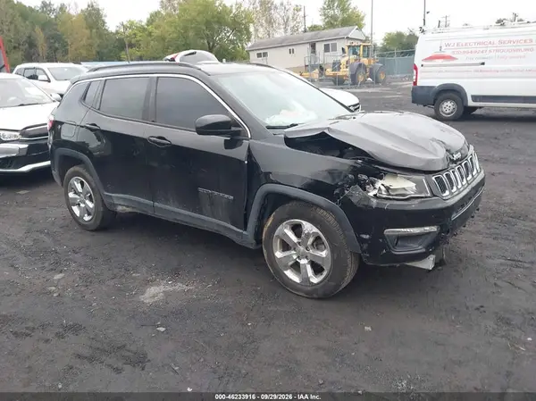 3C4NJCBB5JT226669 — 2018 Jeep Compass, Передняя часть (Front End), фото до ремонта