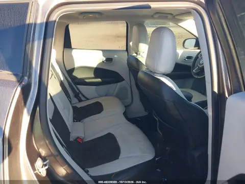 2018 Jeep Compass Latitude Fwd VIN 3C4NJCBB8JT226343 фото 9