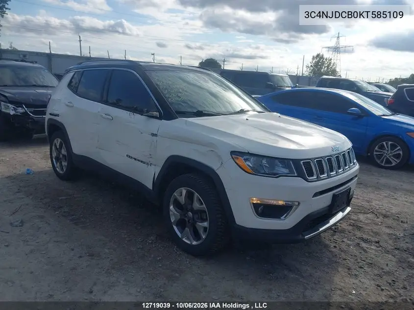 2019 Jeep Compass Limited VIN 3C4NJDCB0KT585109 фото 2