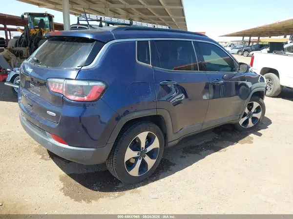 3C4NJCBB1KT700022 — 2019 Jeep Compass, фото 4 с аукциона IAAI 06.10.2026, Естественный износ