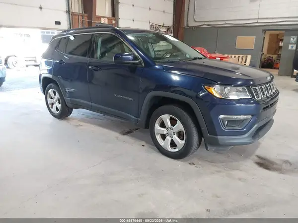 3C4NJDBBXKT597396 — 2019 Jeep Compass, Подтопление (Flood), фото до ремонта