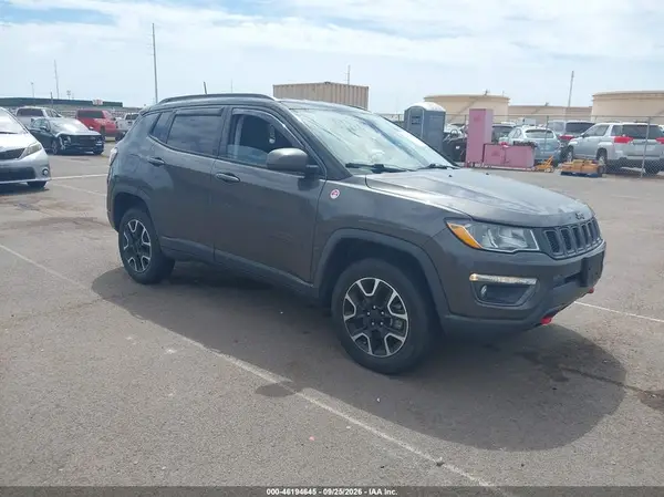 3C4NJDDB1KT799945 — 2019 Jeep Compass, Левый бок (Left Side), фото до ремонта