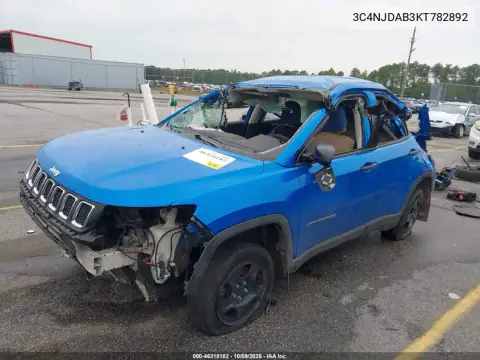 2019 Jeep Compass Sport 4X4 VIN 3C4NJDAB3KT782892 фото 2