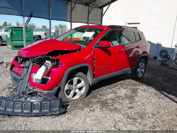 3C4NJDBB0KT599884 — 2019 Jeep Compass, фото 2 с аукциона IAAI, Передняя часть