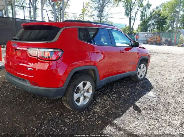 3C4NJDBB0KT599884 — 2019 Jeep Compass, фото 4 с аукциона IAAI, Передняя часть