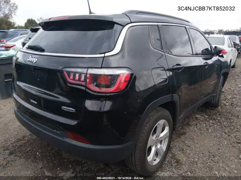 3C4NJCBB7KT852032 — 2019 Jeep Compass, фото 4 с аукциона IAAI, Передняя часть справа