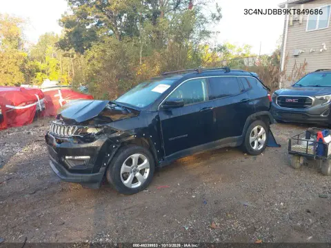 2019 Jeep Compass Latitude 4X4 VIN 3C4NJDBB9KT849686 фото 2