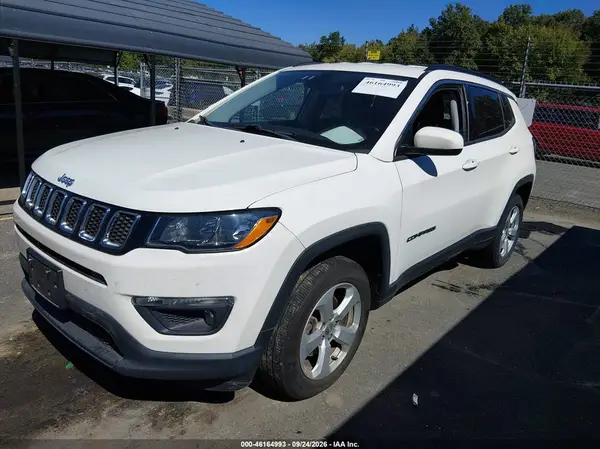 3C4NJDBB6LT229167 — 2020 Jeep Compass, фото 2 с аукциона IAAI, Подтопление
