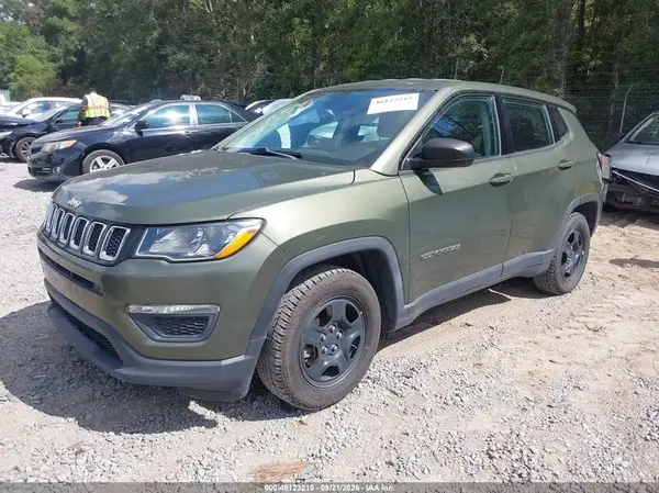 3C4NJCAB1MT523038 — 2021 Jeep Compass, фото 2 с аукциона IAAI 13.10.2026, Задняя часть