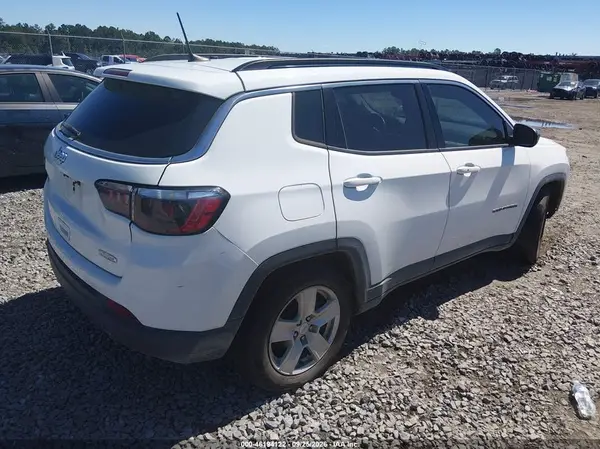 3C4NJCBB0NT225712 — 2022 Jeep Compass, фото 4 с аукциона IAAI 09.10.2026, REPOSSESSION