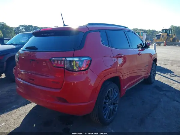 3C4NJDCN7PT511591 — 2023 Jeep Compass, фото 4 с аукциона IAAI, Передняя часть