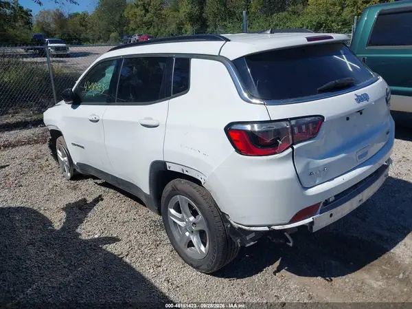 3C4NJDBN9RT596700 — 2024 Jeep Compass, фото 3 с аукциона IAAI, Левый бок