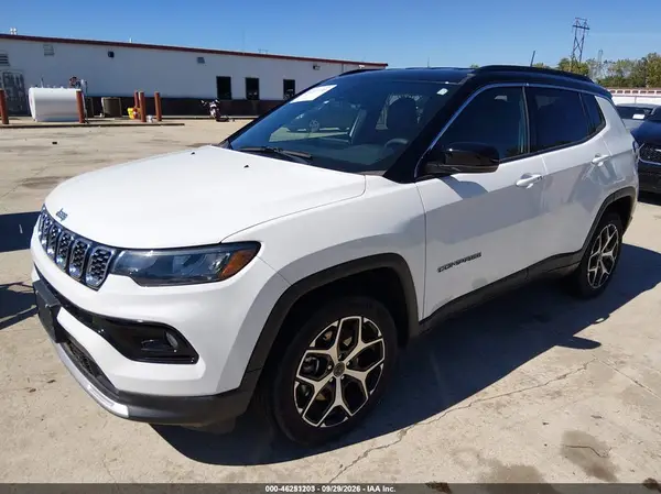 3C4NJDCN7ST518677 — 2025 Jeep Compass, фото 2 с аукциона IAAI, Естественный износ
