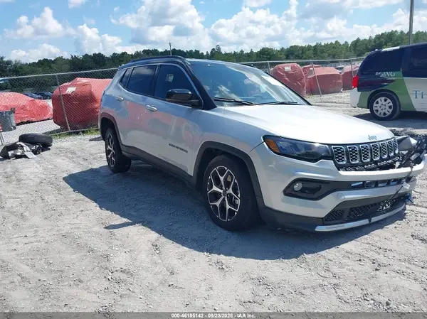 3C4NJDCN6TT220770 — 2026 Jeep Compass, Передняя часть слева (Left Front), фото до ремонта