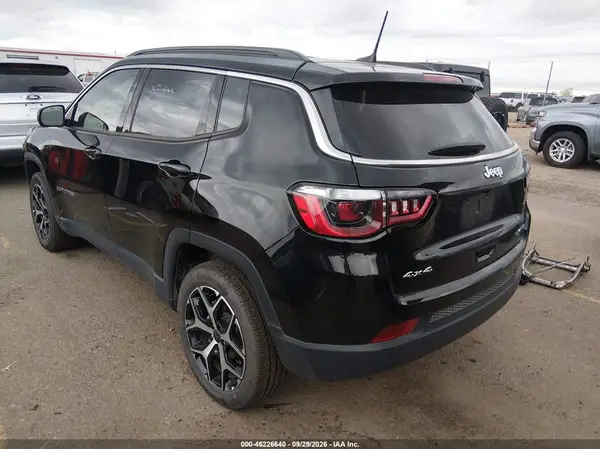 2026 JEEP COMPASS VIN 3C4NJDCNXTT207343 фото 3