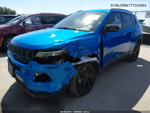 2026 Jeep Compass Latitude Altitude VIN 3C4NJDBN1TT242063 фото 3